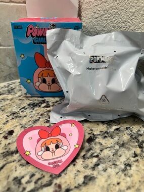 The Powerpuff Girls Blossom Pop Mart Open Box / Sealed bag . Authentic POP Mart